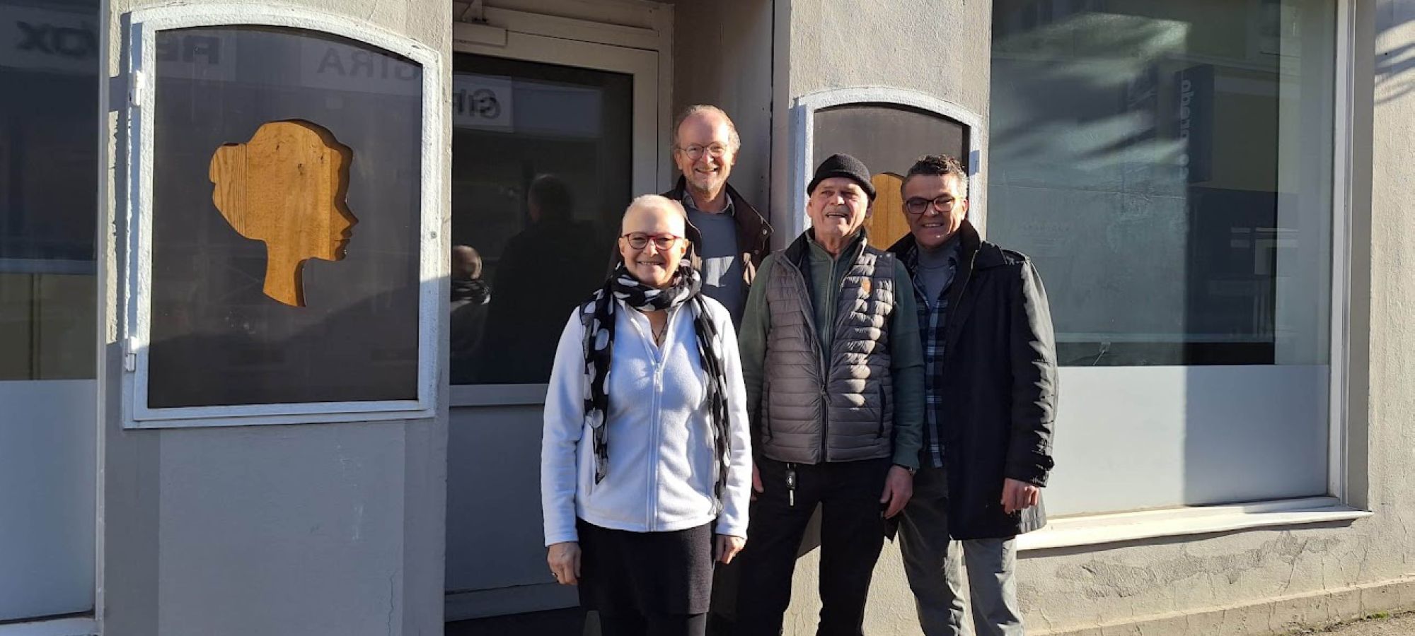 Michaela Schmitz, Paul Schober, Alexander Schmatz und Günther Frank für dem regionalen Hub in der Wienerstraße in Neulengbach