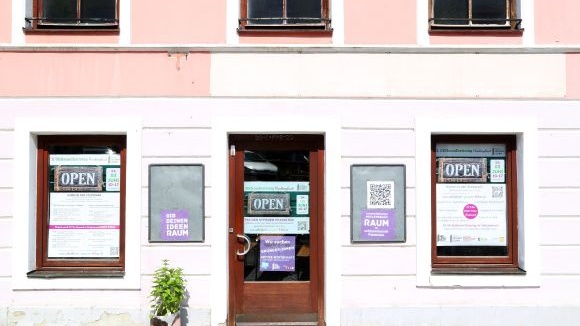 Leerstehende Gewerbefläche Hauptplatz 14 Neulengbach, ehemals Bäckerei Simhofer